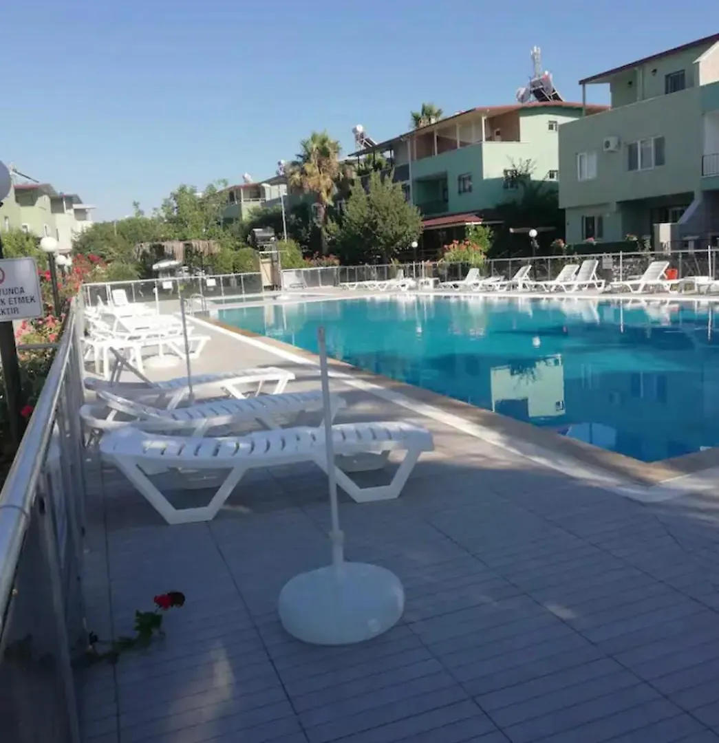 Kusadasi Triplex 5-1 Villa